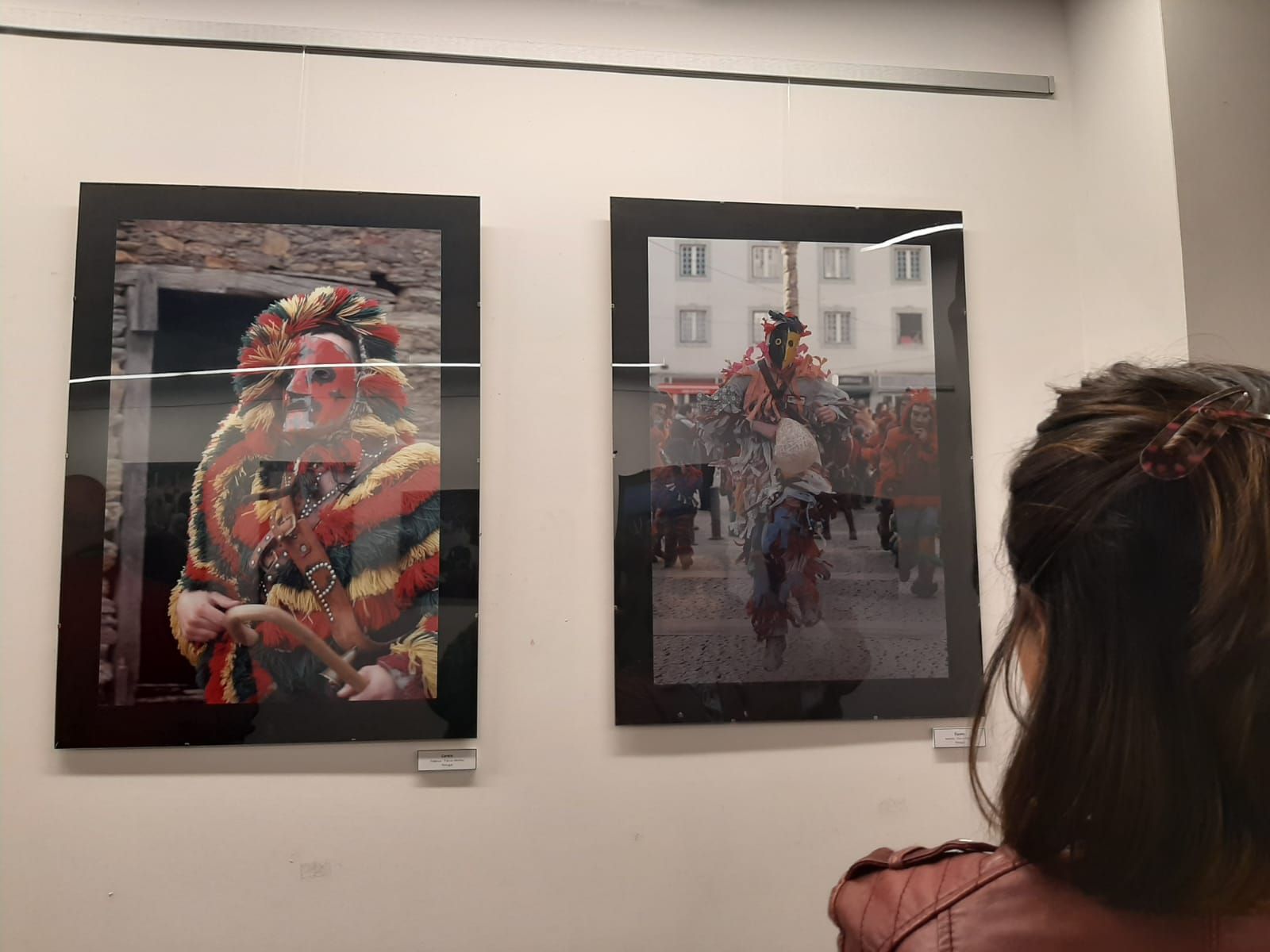 Siero, capital de las mascaradas: Valdesoto inaugura una exposición de fotos de festivales de toda la Península