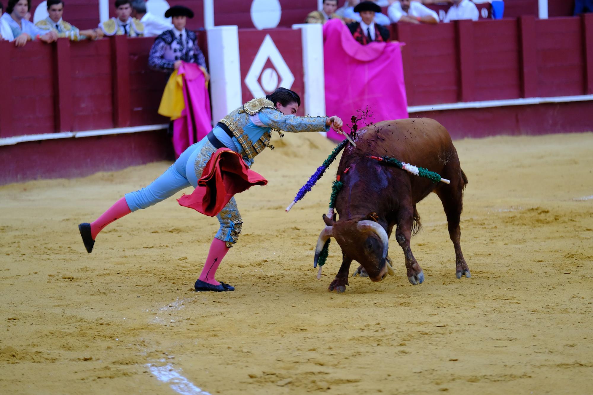 Toros en la Feria I Octava corrida de abono en la Malagueta:  2ª Semifinal de las Escuelas Taurinas