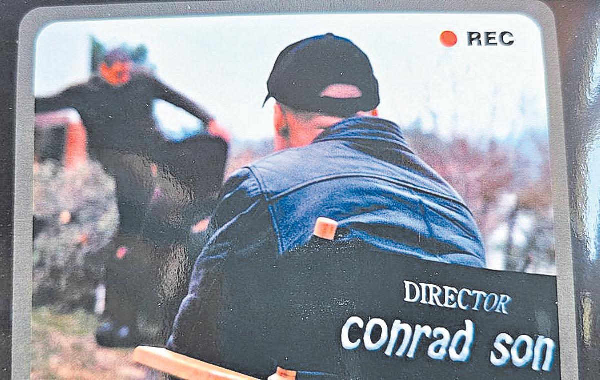 Son va dirigir diverses pel·lis porno en català, cap amb tanta repercussió.
