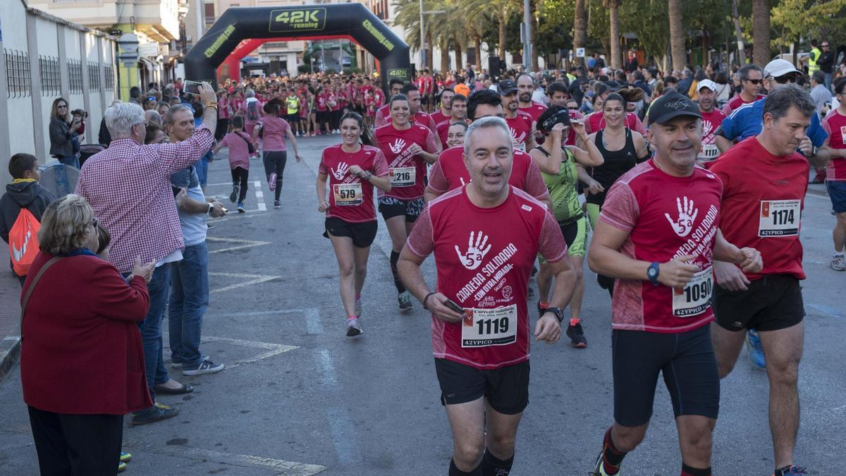 Carrera solidaria con otra mirada en años anteriores.