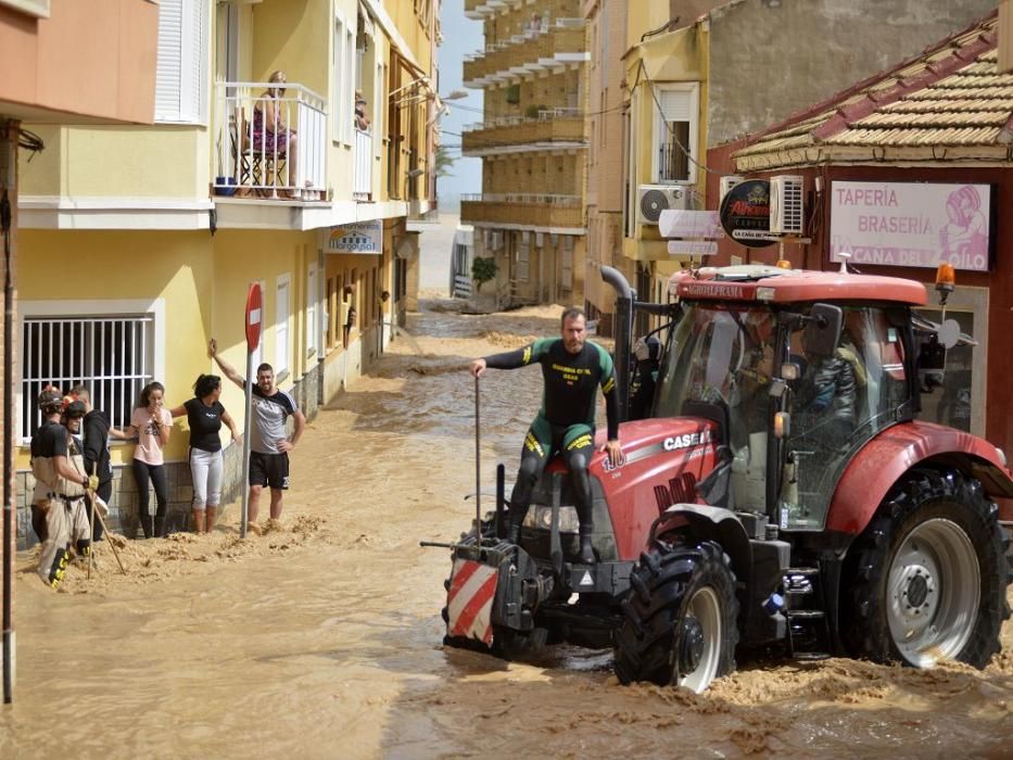 Gota fría en Los Alcázares: Inundaciones, rescates y destrozos