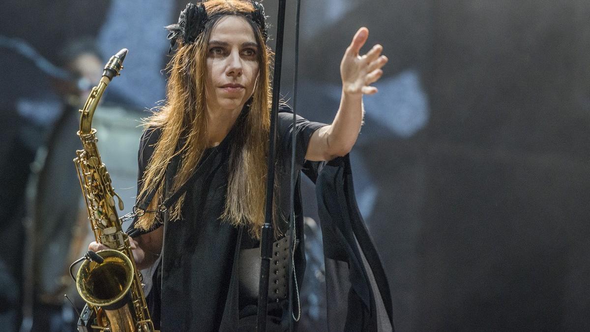 PJ HARVEY en el Parc de Forum