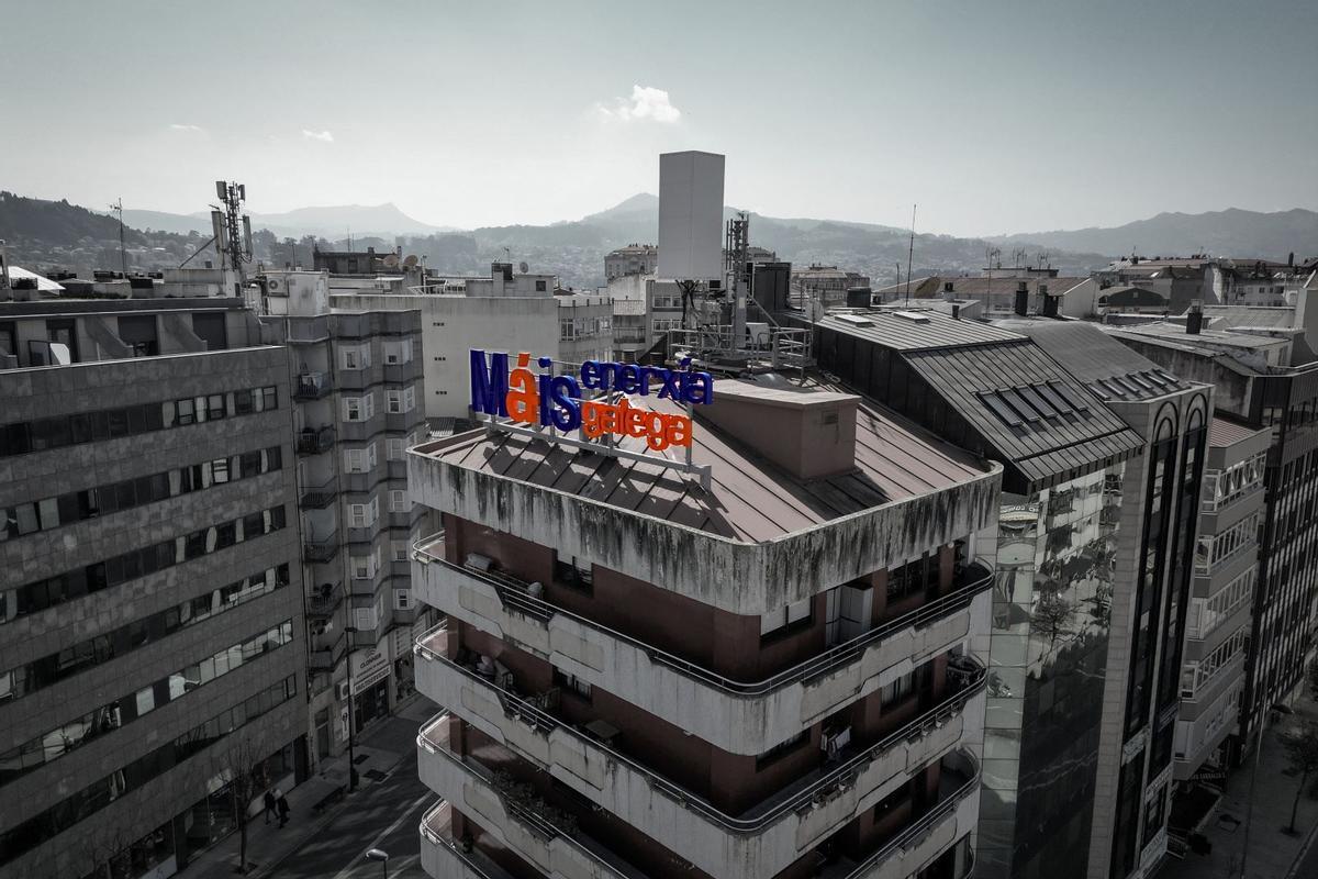 Máis Enerxía Galega suma un nuevo símbolo al skyline vigués.