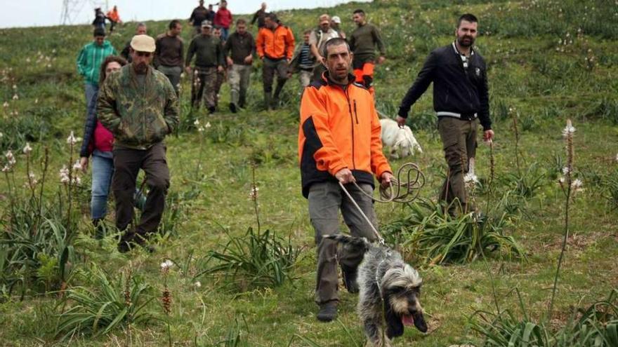 Imagen de la competición de rastro celebrada ayer en Monte Pedroso. // Bernabé/Luismy