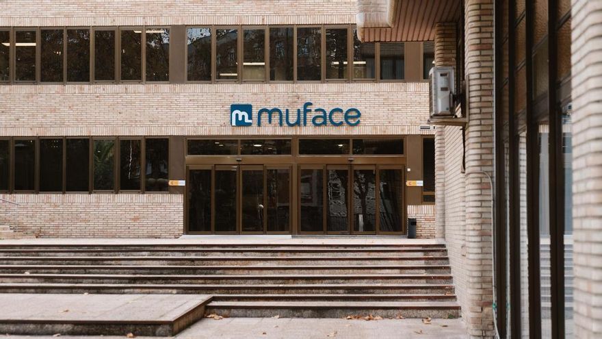 Fecha clave para Muface: los funcionarios tiene hasta el 31 de enero para decidir si se pasan a la sanidad pública