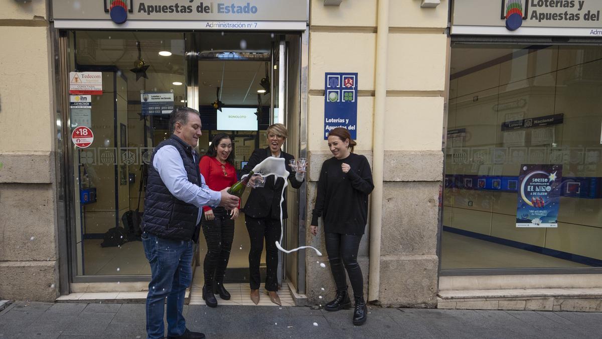 En Teruel se dio un cuarto premio, que otorga 20.000 euros a cada décimo.