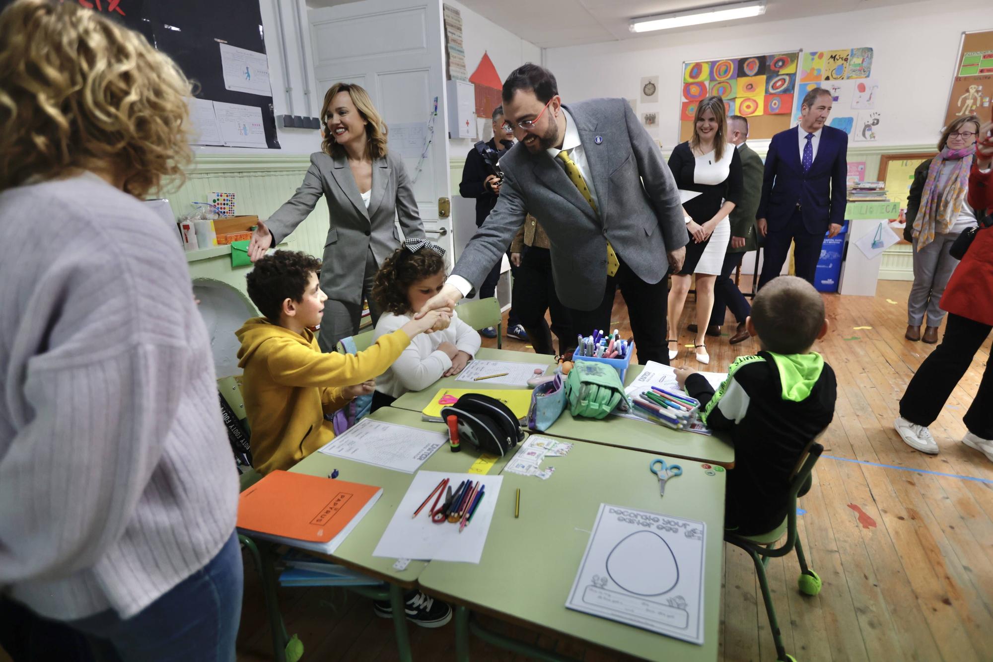 La ministra de Educación, Pilar Alegría, de visita en Asturias.