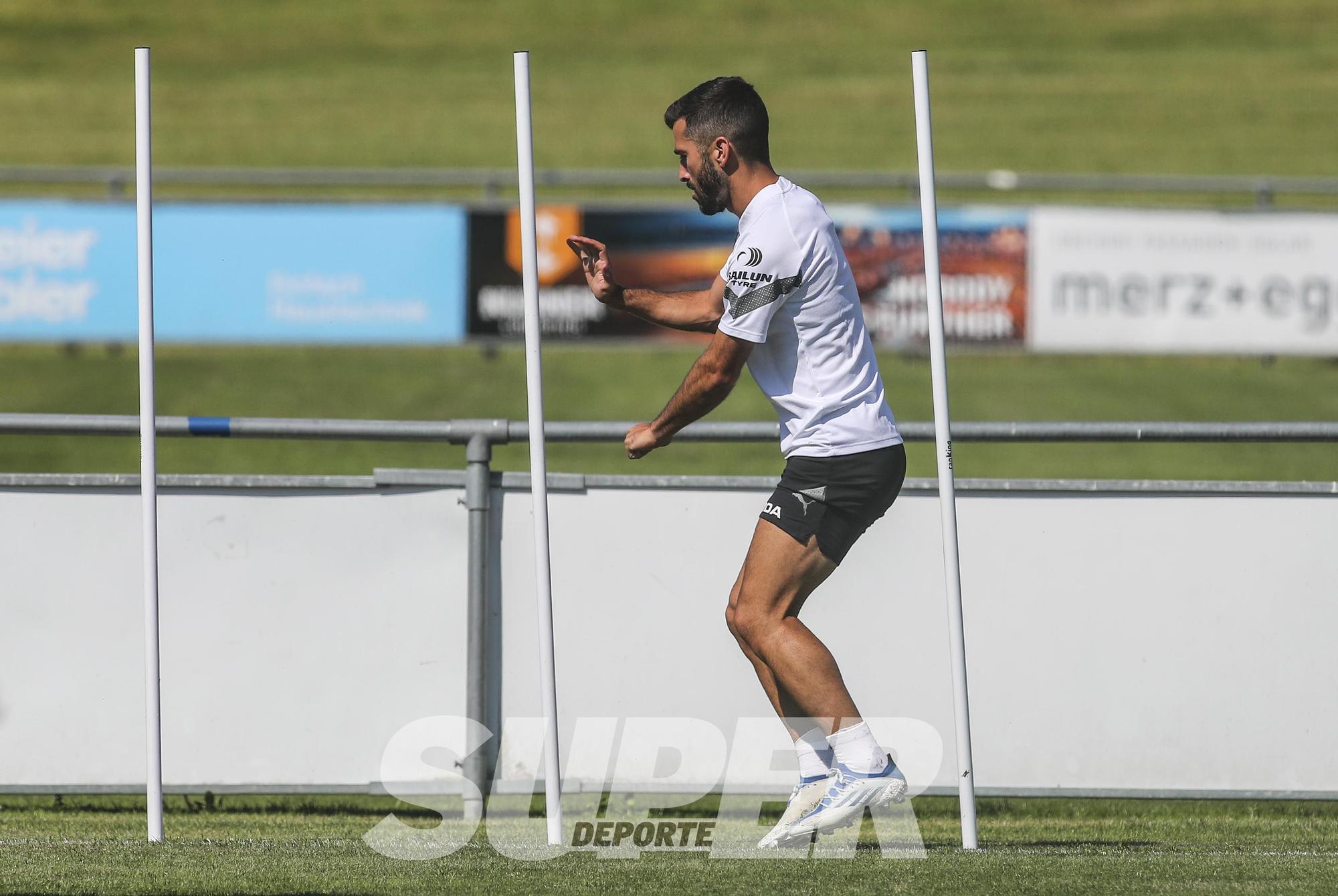 Así ha sido el primer entrenamiento del Valencia CF en tierras suizas