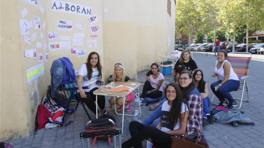 Haciendo cola durante 10 días para ver cerca a Pablo Alborán