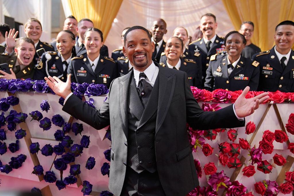 Will Smith en la alfombra roja de los Oscar 2022