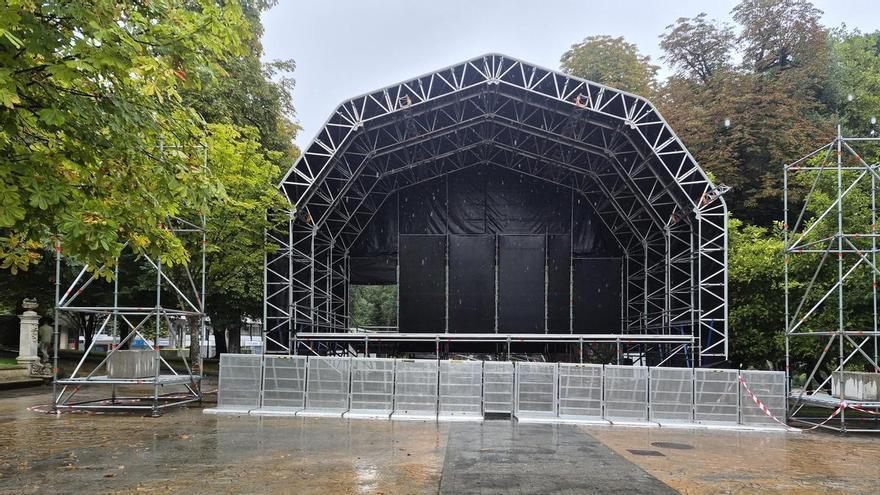 Así van los preparativos para las fiestas de San Mateo en Oviedo: El Campo y el casco histórico, a punto para doce días de fiesta