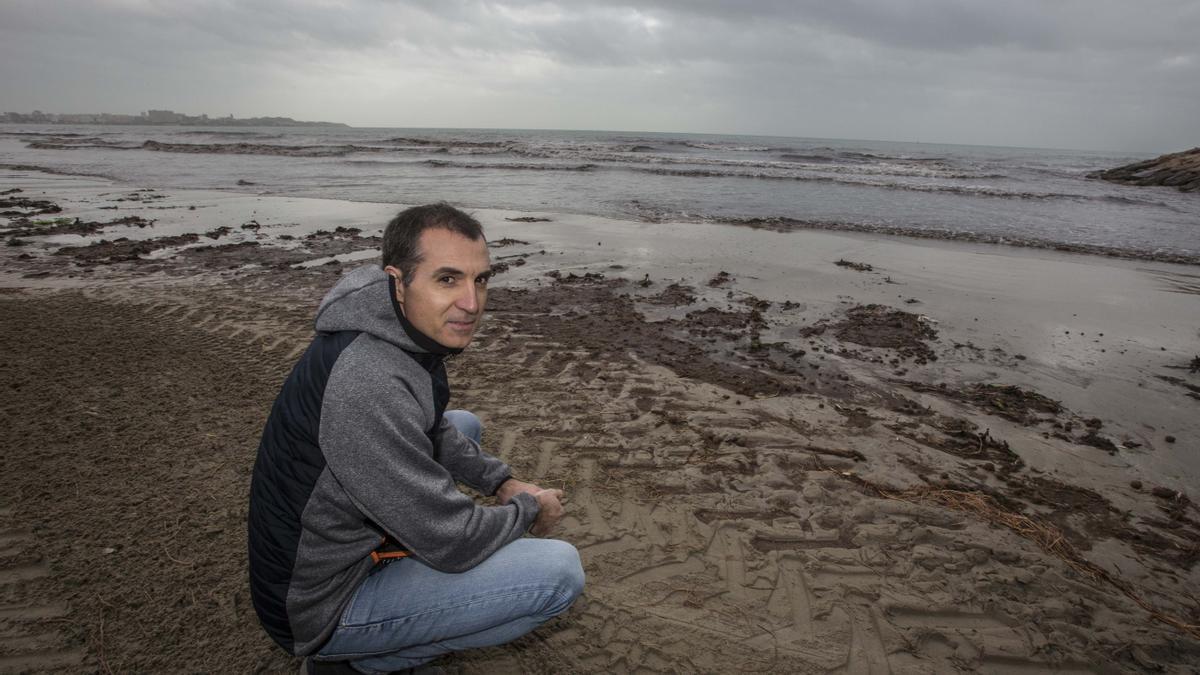 Fernando Tomás Maestre Gil, biólogo investigador de la UA y experto mundial en zonas áridas.