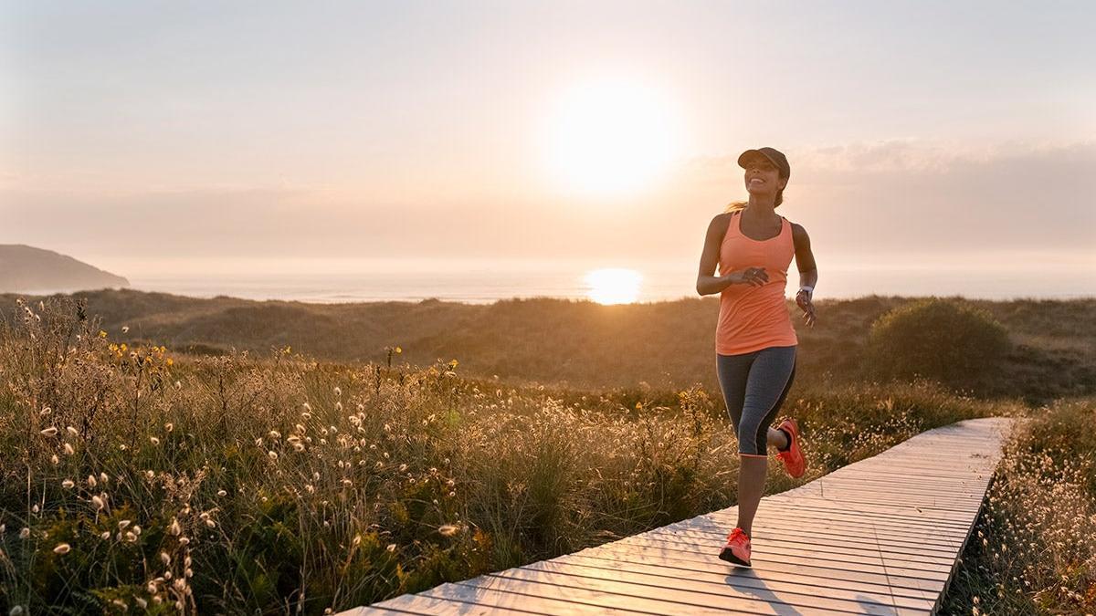 Esta es la ropa de deporte que necesitas para seguir haciendo lo que más te gusta en verano