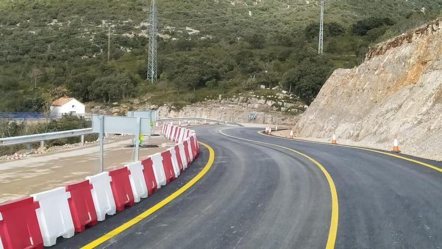 Reabierta la N-232 en el puente de Querol