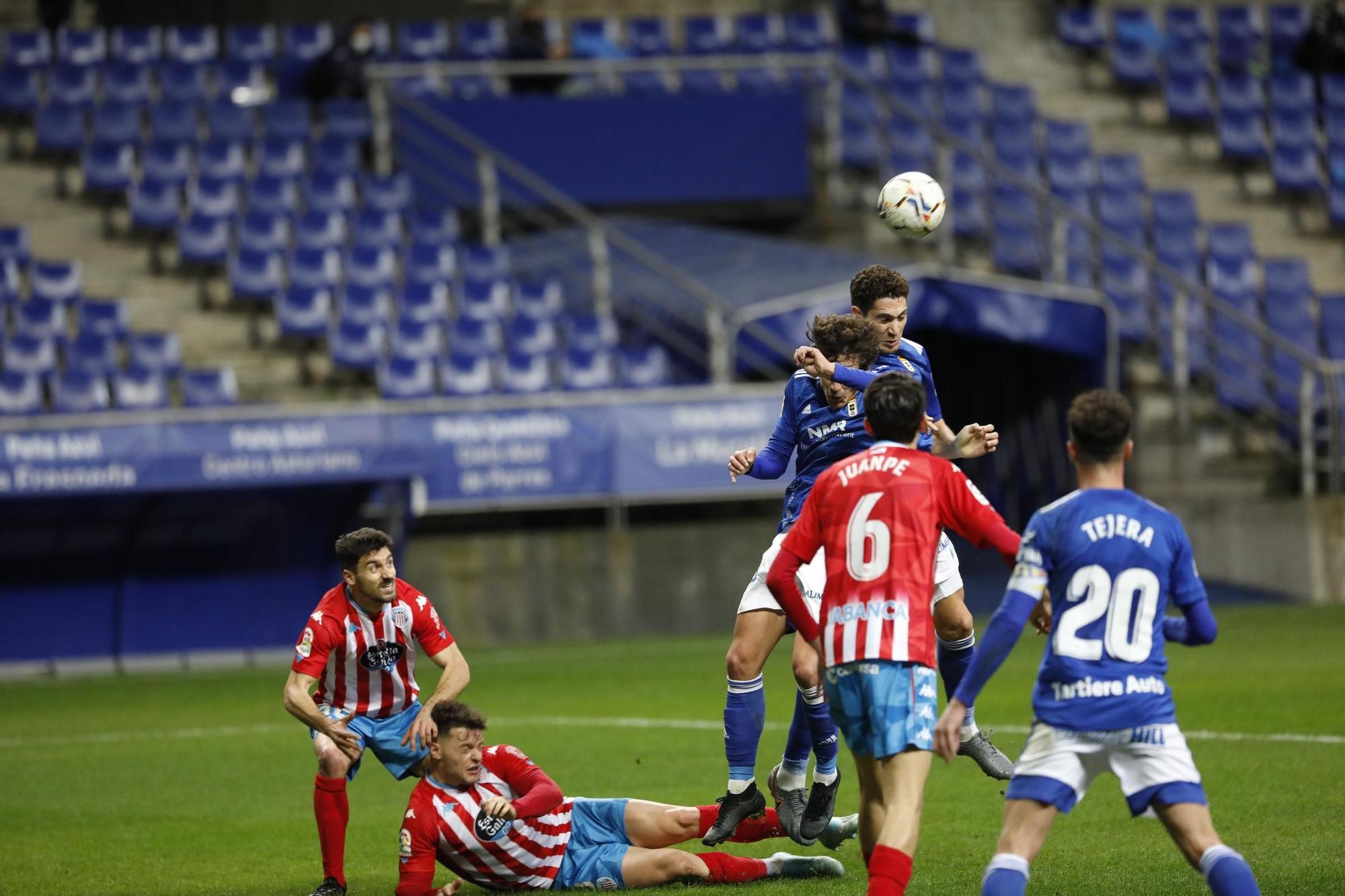 El partido entre el Oviedo y el Lugo, en imágenes