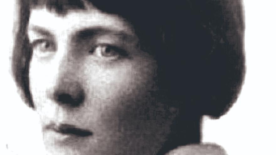 Hilda Doolittle (1886-1961), traducida por el Taller en De Keats a Bonnefoy (Pre-Textos, 2006).