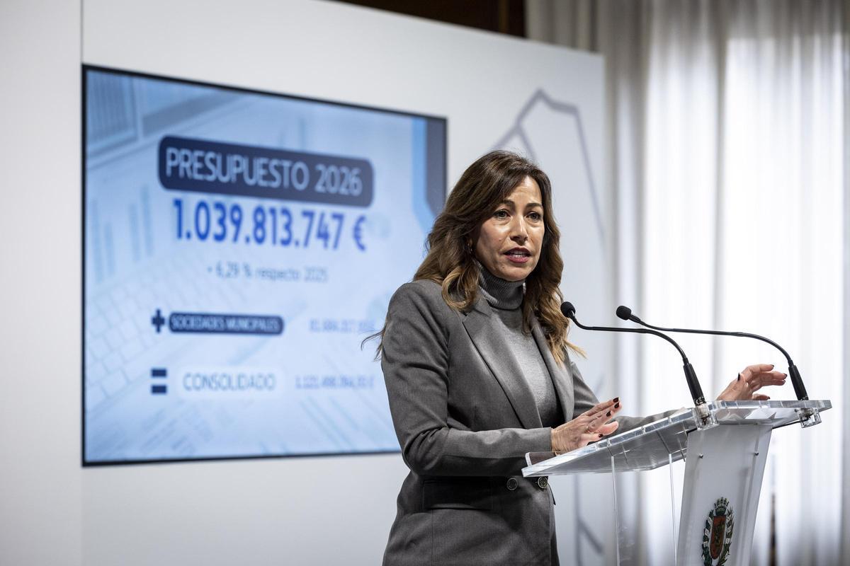 La alcaldesa de Zaragoza, Natalia Chueca, en la presentación de las cuentas de 2026.