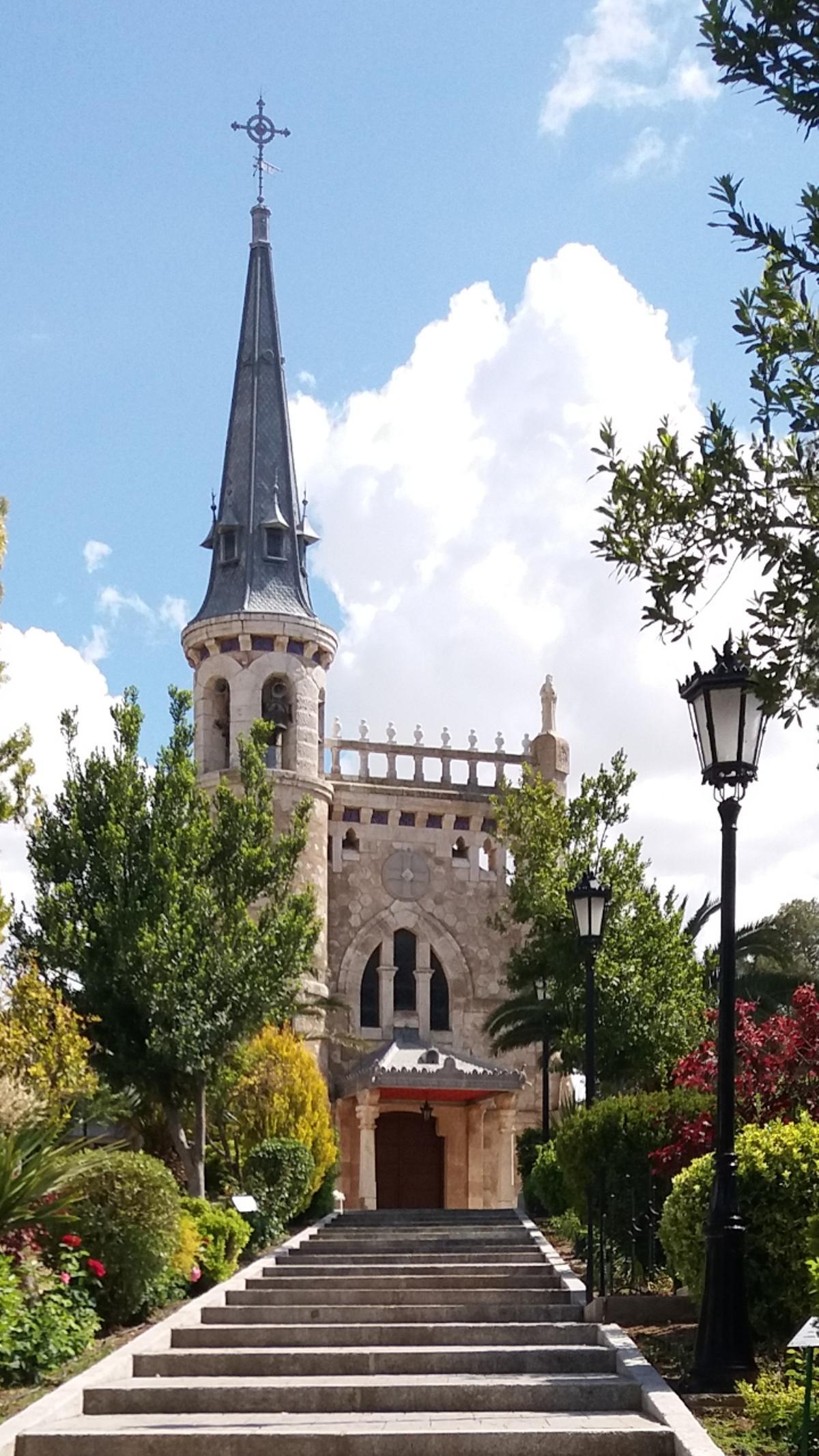 La ermita de Huerta de Valdecarábanos tiene un claro estilo modernista