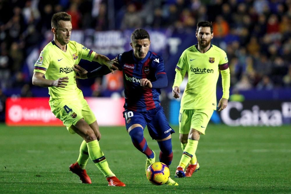 LaLiga Santander: Las mejores imágenes del Levante - Barcelona