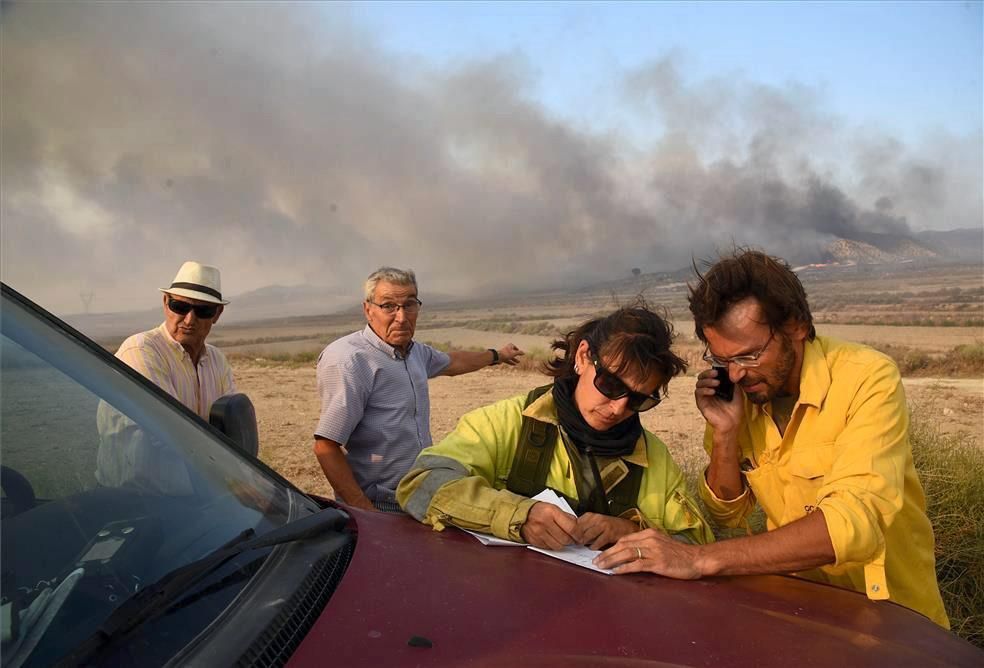 Impresionante incendio en la sierra de Alcubierre