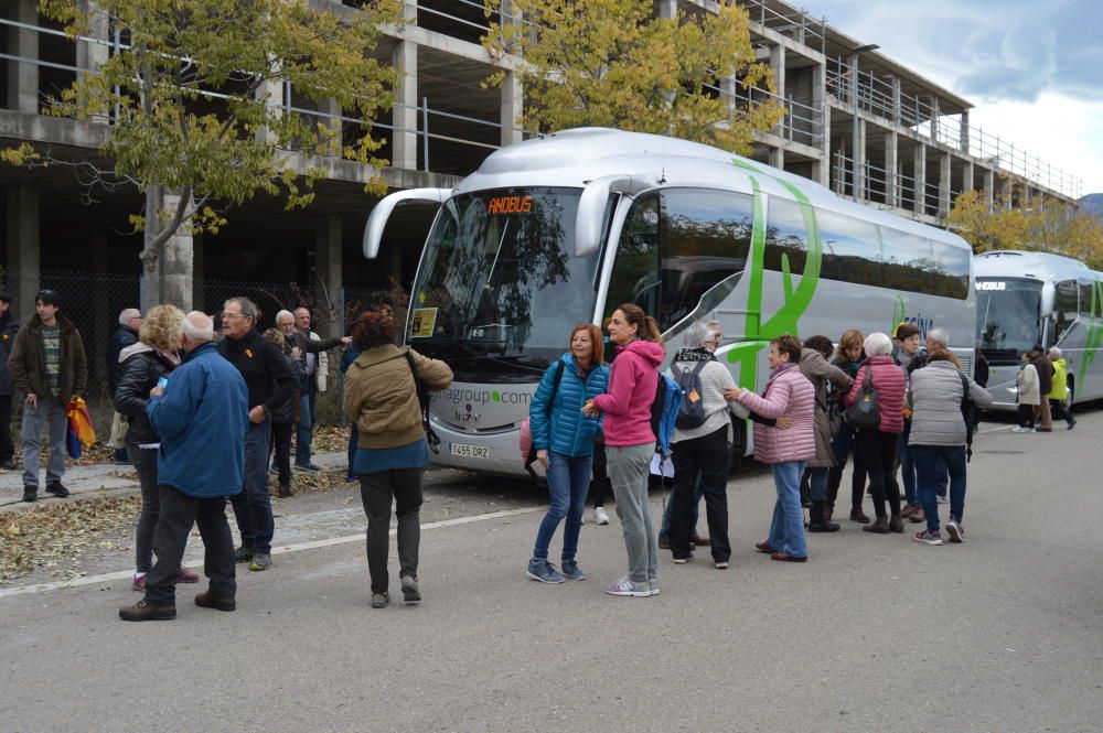 Sortida dels busos de Berga cap a la manifestació