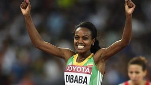 Genzebe Dibaba entra vencedora en el 1.500.