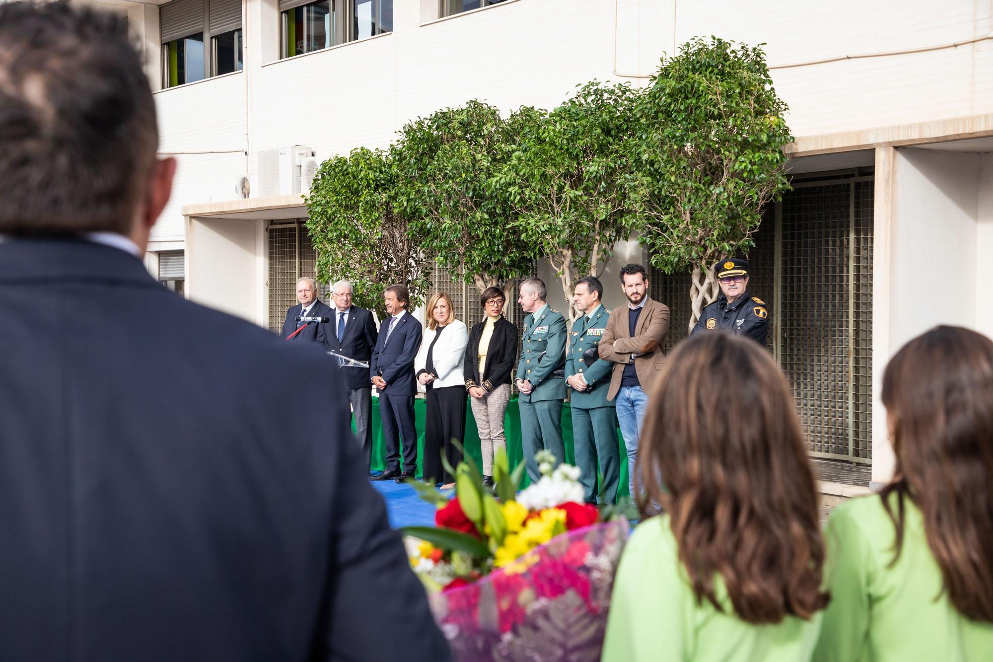 Visita de la Directora de la Guardia Civil al colegio de Hurchillo