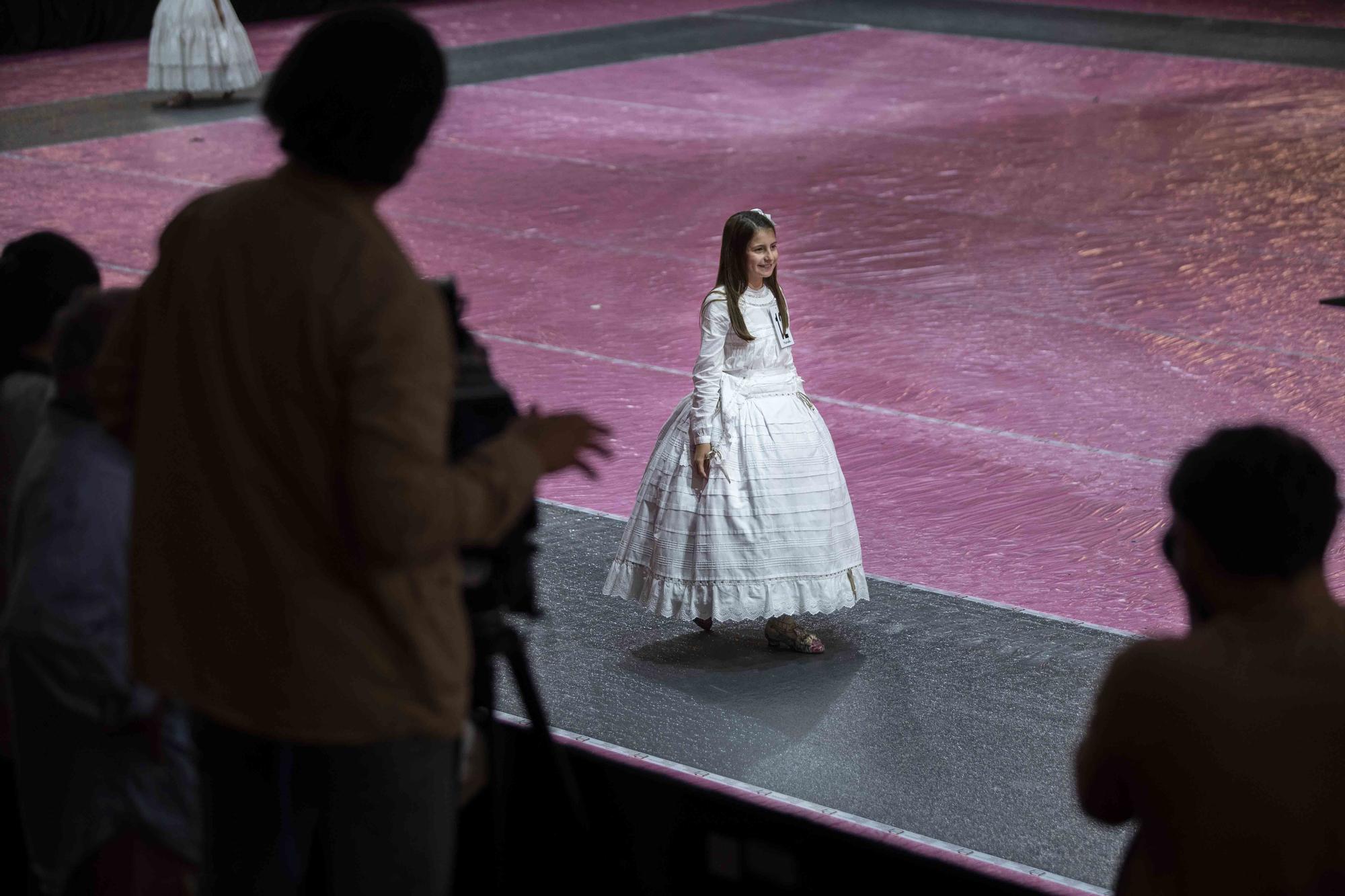 Así ha sido el ensayo de la gala para la elección de las cortes falleras 2023: infantiles