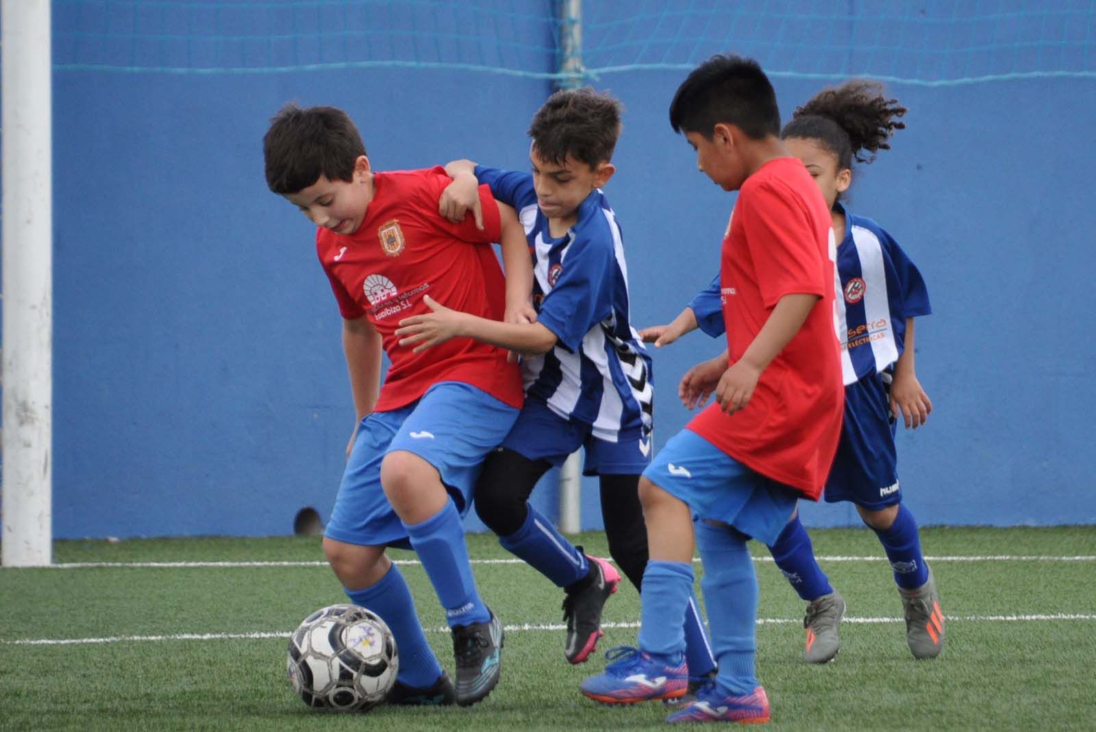 El fútbol base vuelve a sonreír