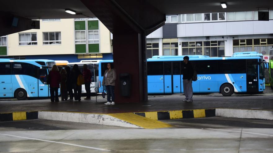 La estación de buses de A Coruña, vacía y sin servicios mínimos en la tercera jornada de huelga