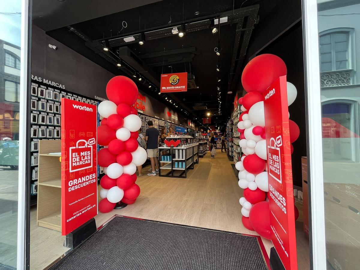 Reapertura de Worten en San Cristóbal de La Laguna