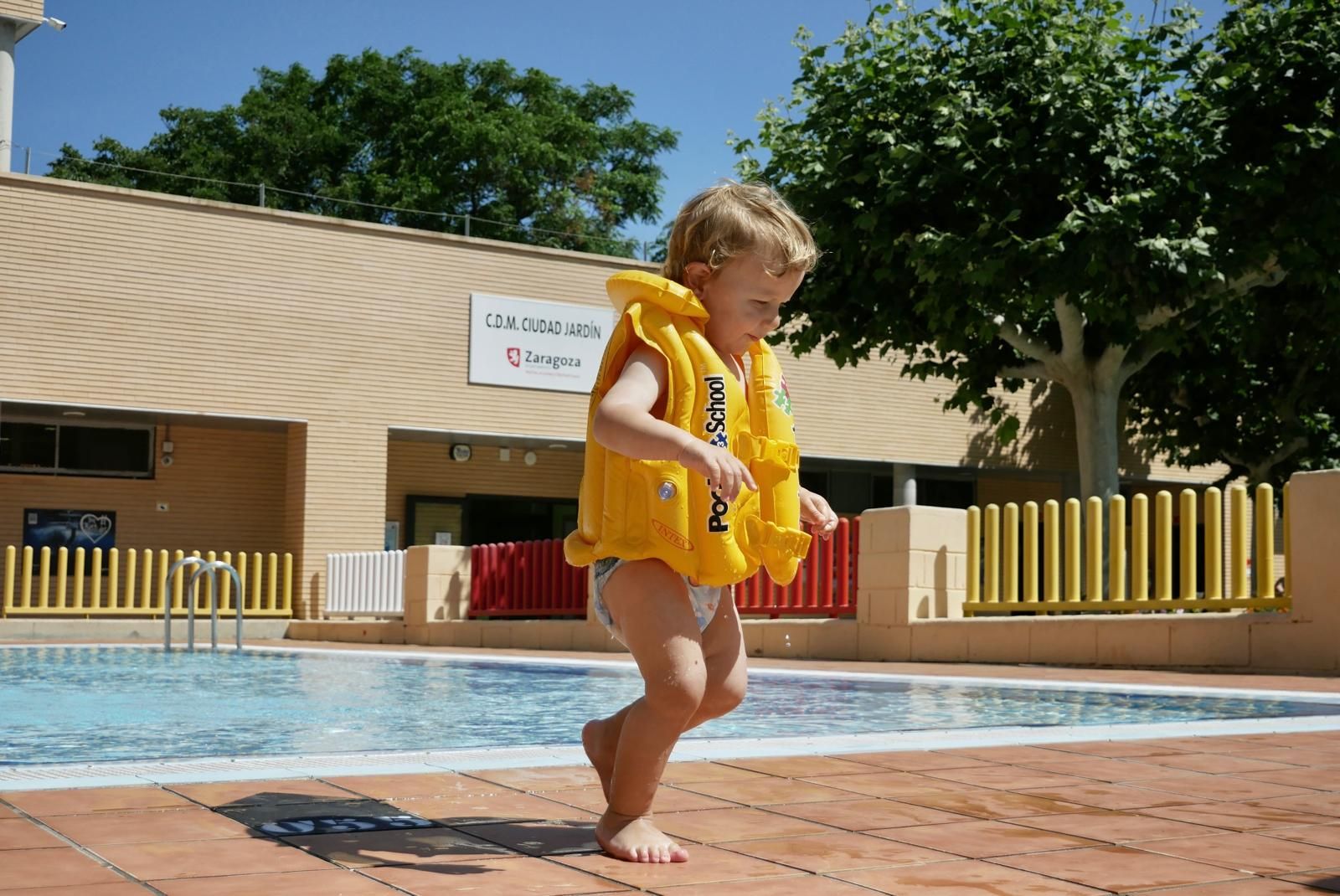 En imágenes | Arranca la temporada de piscinas en Zaragoza