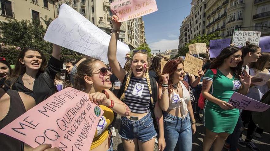 Fiscales piden un agravante para los delitos contra la mujer