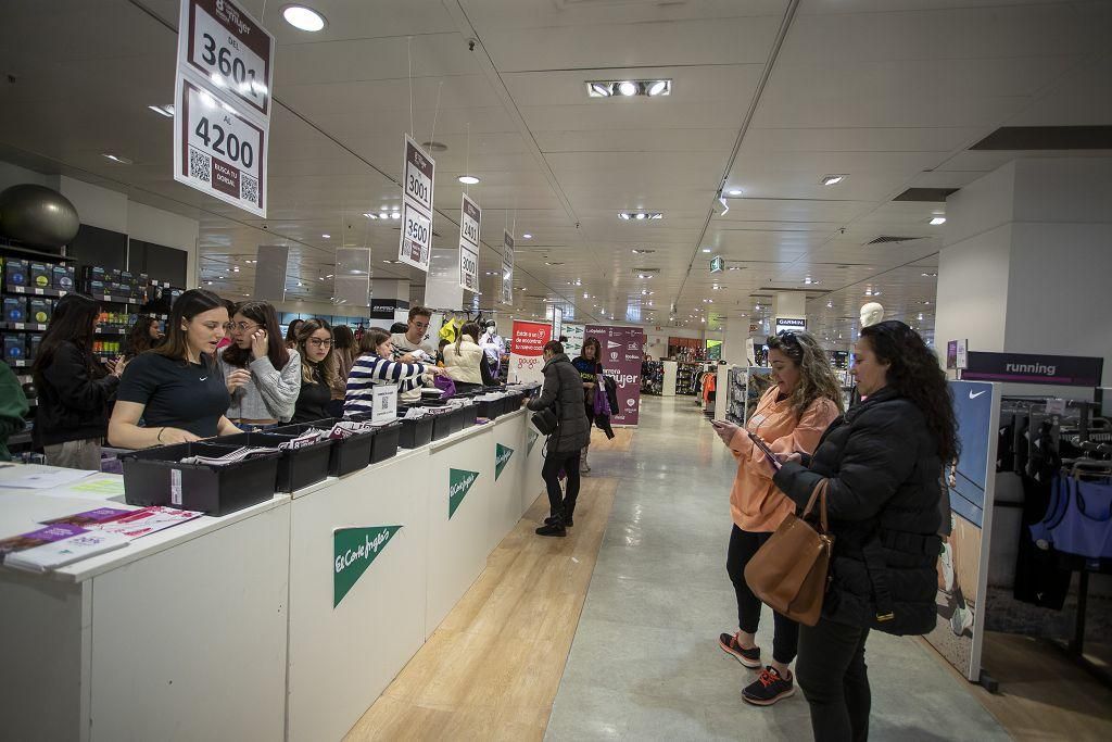 Entrega de dorsales para la Carrera e la Mujer este sábado