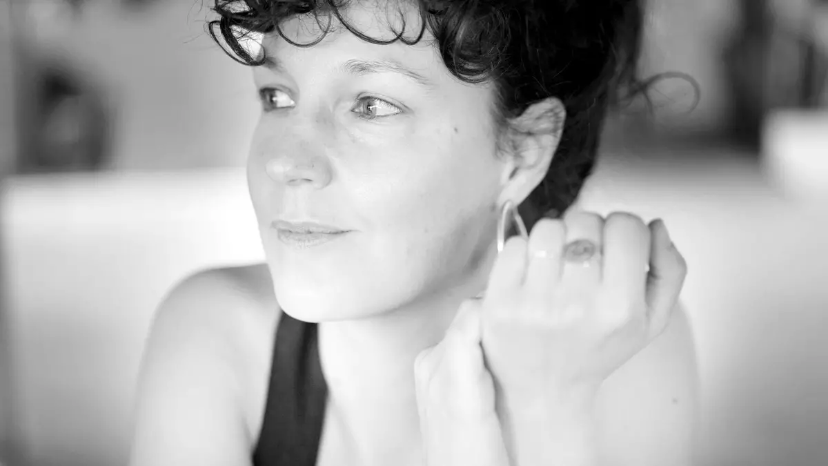 Sabina Urraca, escritora y editora: "No soy nada pudorosa con la escritura"