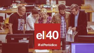 Cinco lectores visitan la redacción de El Periódico con motivo del 40 aniversario.