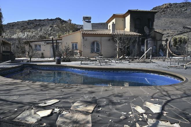 Nace una plataforma de afectados por el incendio de Los Gallardos: "Existe un riesgo importante de que vuelva a ocurrir y queremos hacer algo para evitarlo"