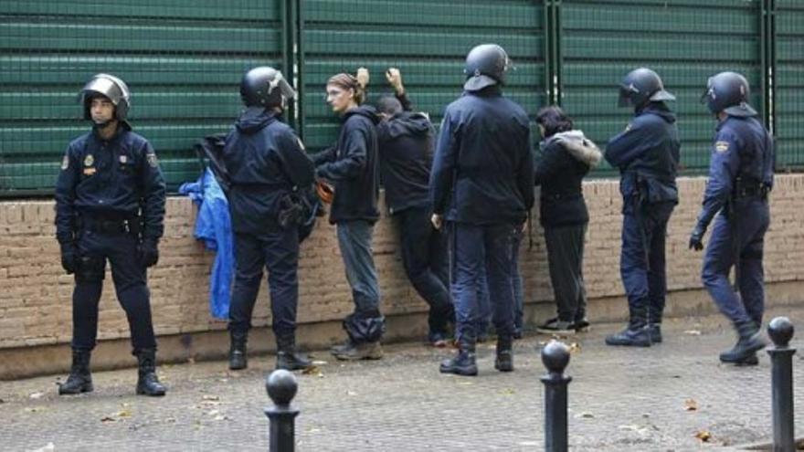 Huelga general: Detenidos varios estudiantes en las protestas de Valencia