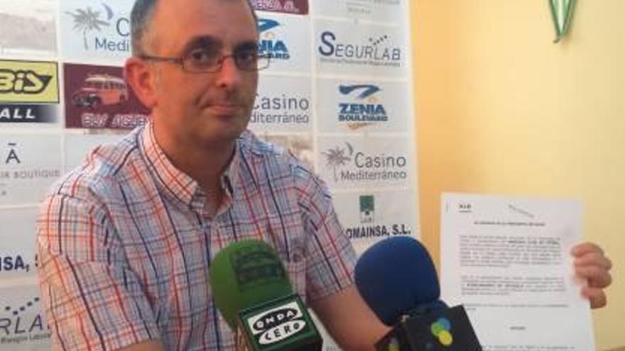 Denuncia al Ayuntamiento por el impago de 60.000 euros