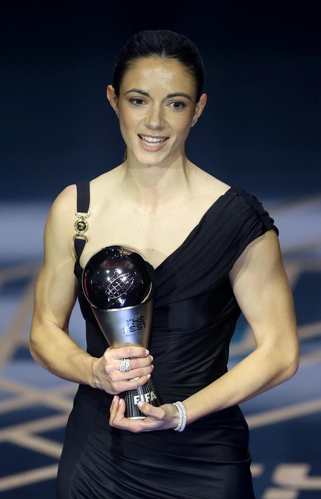 Gala Premios The Best FIFA 2023. Las mejores imágenes de los ganadores. Mejor jugadora, Aitana Bonmatí