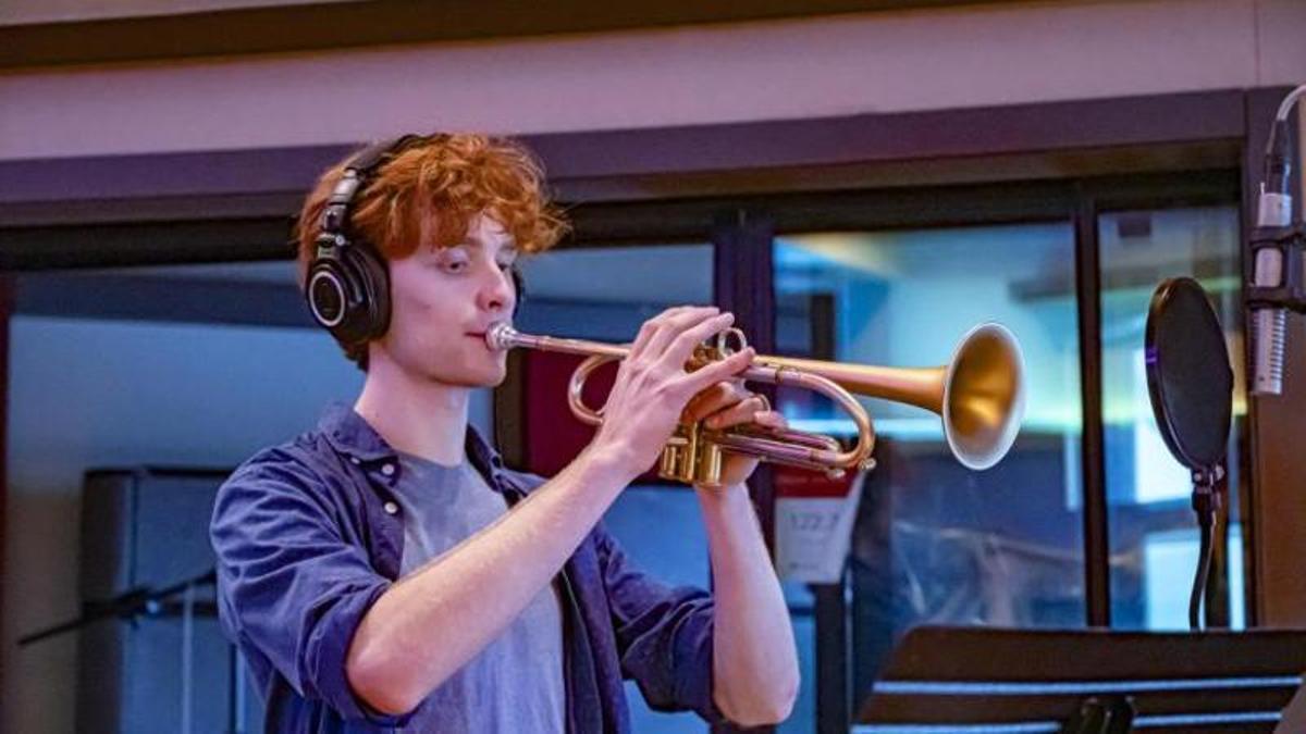 El estudiante valenciano David Tárrega gana un premio en la escuela Berklee de Boston.