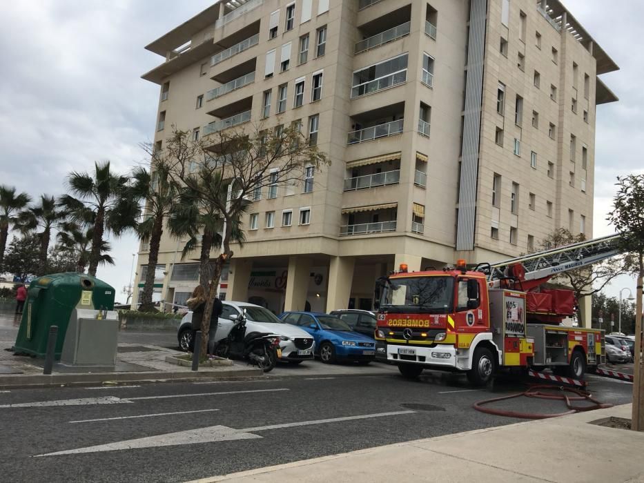 Incendio en una vivienda en la calle Pacífico