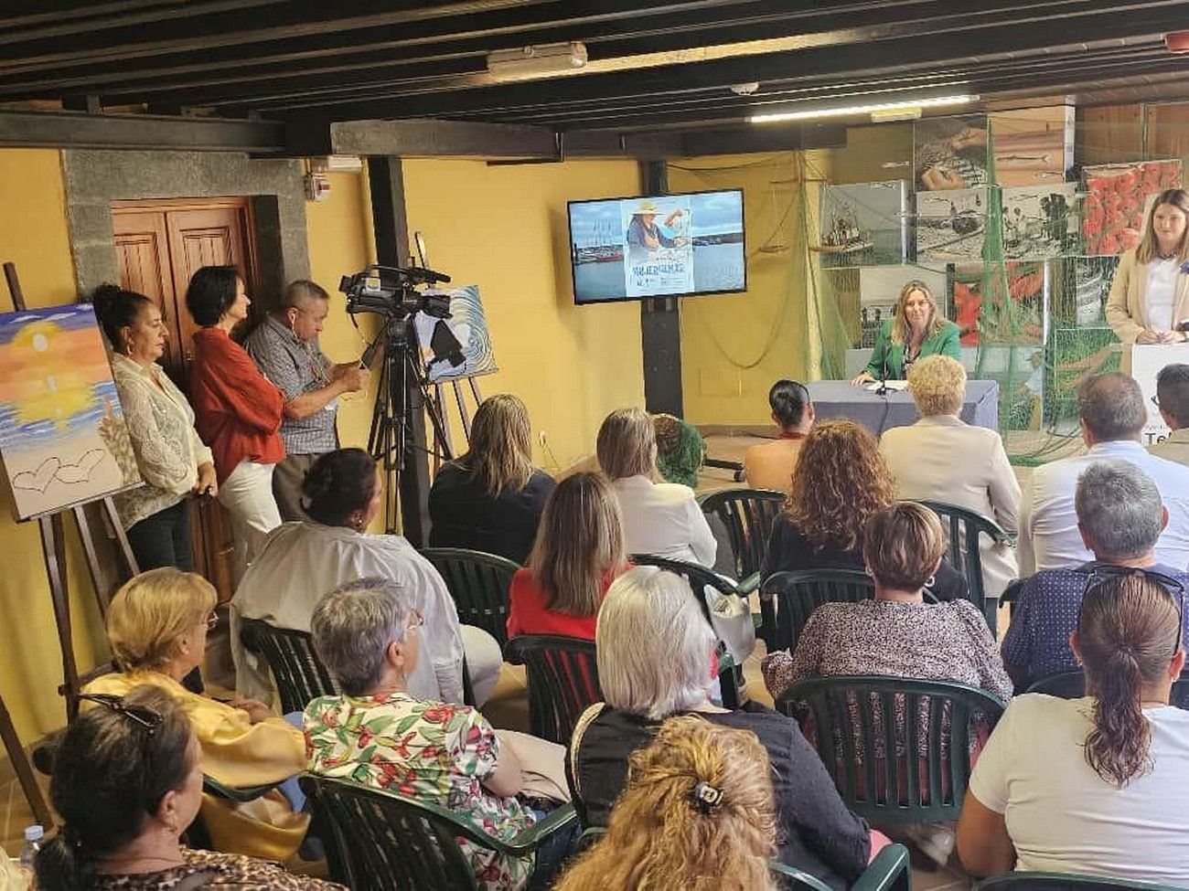 Homenaje a Carmen Rosa Santana, Aura García y María del Pilar Hernández en Telde