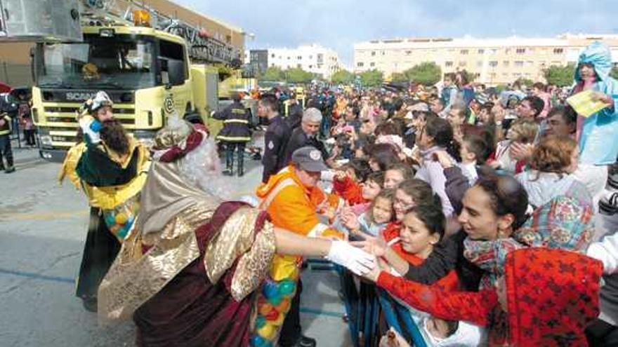 Los Reyes Magos recorrerán este jueves las calles de San Gregorio junto a 200 figurantes