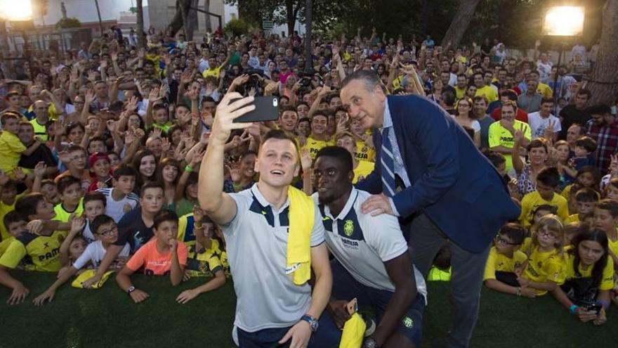 La Ermita se viste de gala para presentar a Cheryshev y N&#039;Diaye