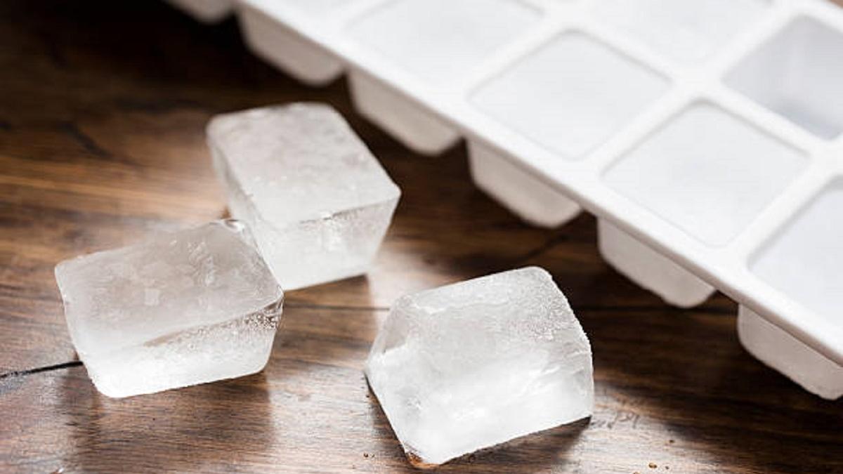 Desabastecimiento de hielo: cómo conseguir hacer cubitos más rápido