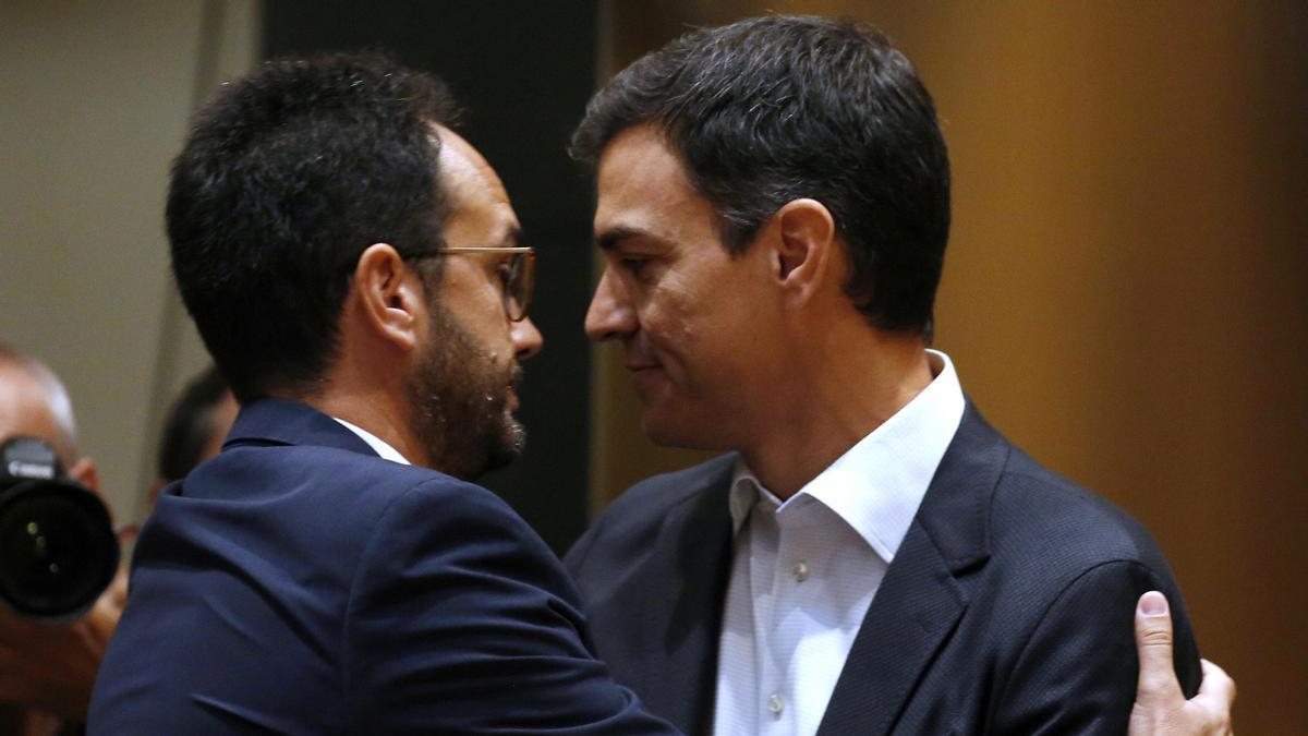 Pedro Sánchez y Antonio Hernando.