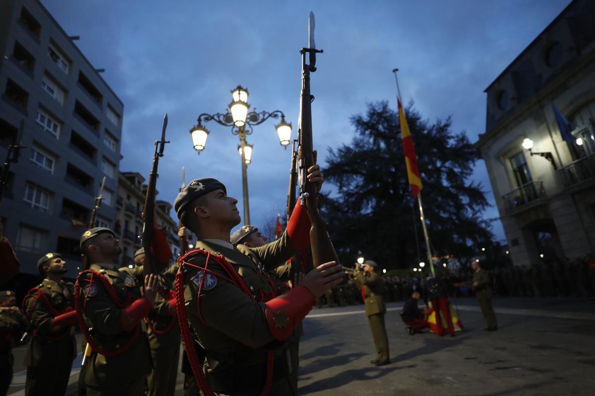 Un momento de los actos en la plaza del Ayuntamiento de Siero, en la Pola