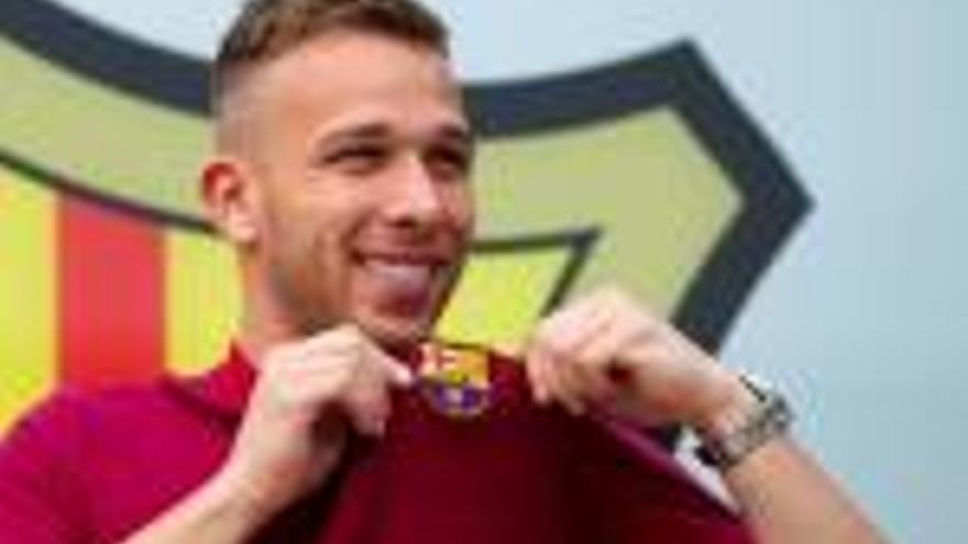 Arthur ja és a Barcelona i avui el presentaran