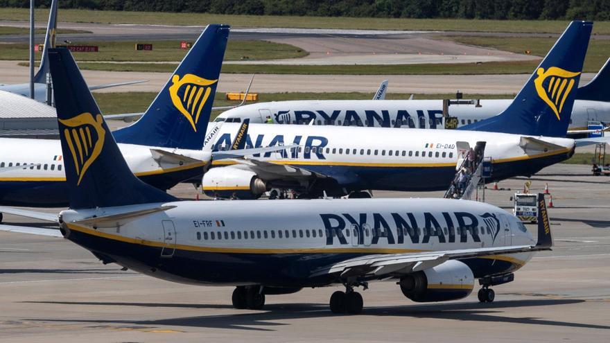 Ryanair pide explicaciones al ministro Óscar Puente por el caos del aeropuerto de Palma